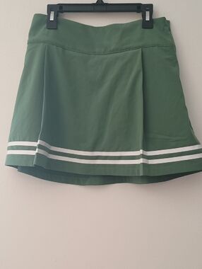 CALIA by Carrie Underwood Green Golf Skort with White Stripe Hem